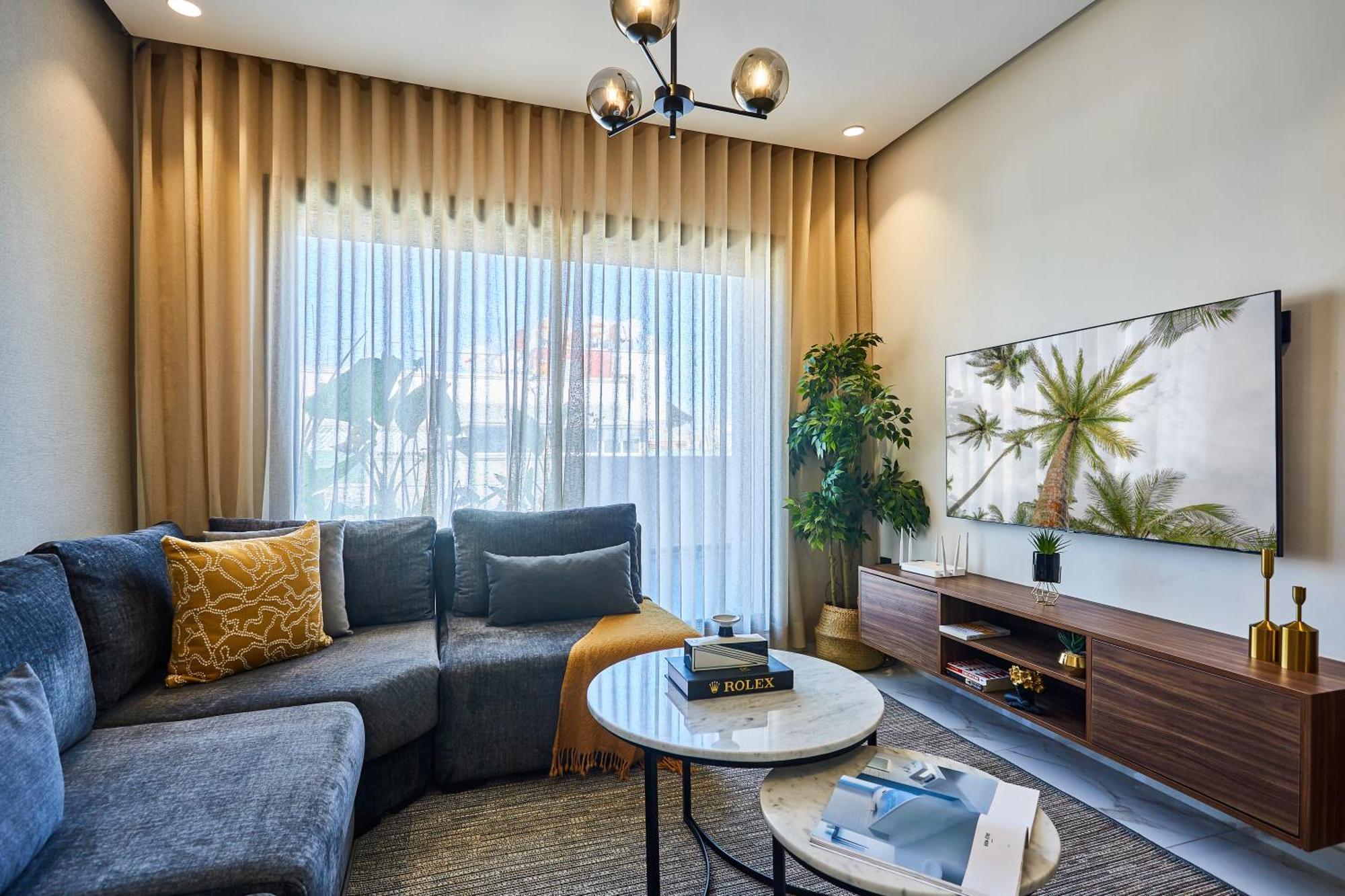 Appartamento Sleek And Modern 2-Bed Unit In Downtown Casa Casablanca Esterno foto